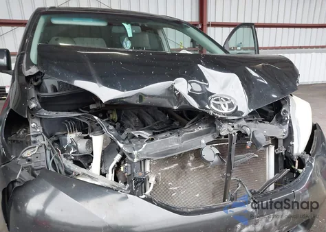 2011 Toyota Sienna Xle from USA, damaged, VIN 5TDDK3DC0BS017351